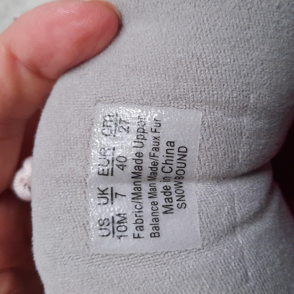 3. Ryka Snow Bound Women's Boots - Picture 9 of 11